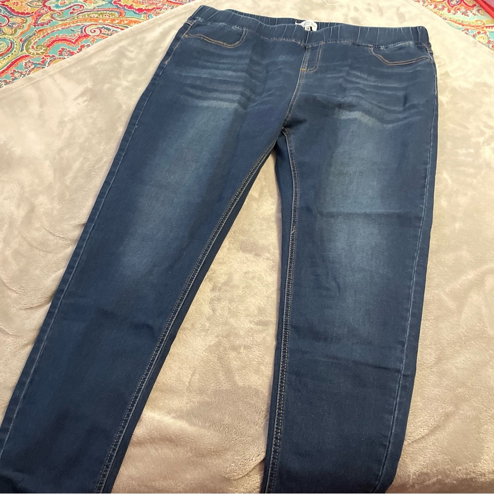 NWT ChicSoul “Look at me now jeggings” 3x